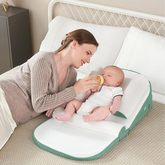 Portable Baby Bed Anti Roll, Anti-Spit Up, Inclined Adjustable Nest